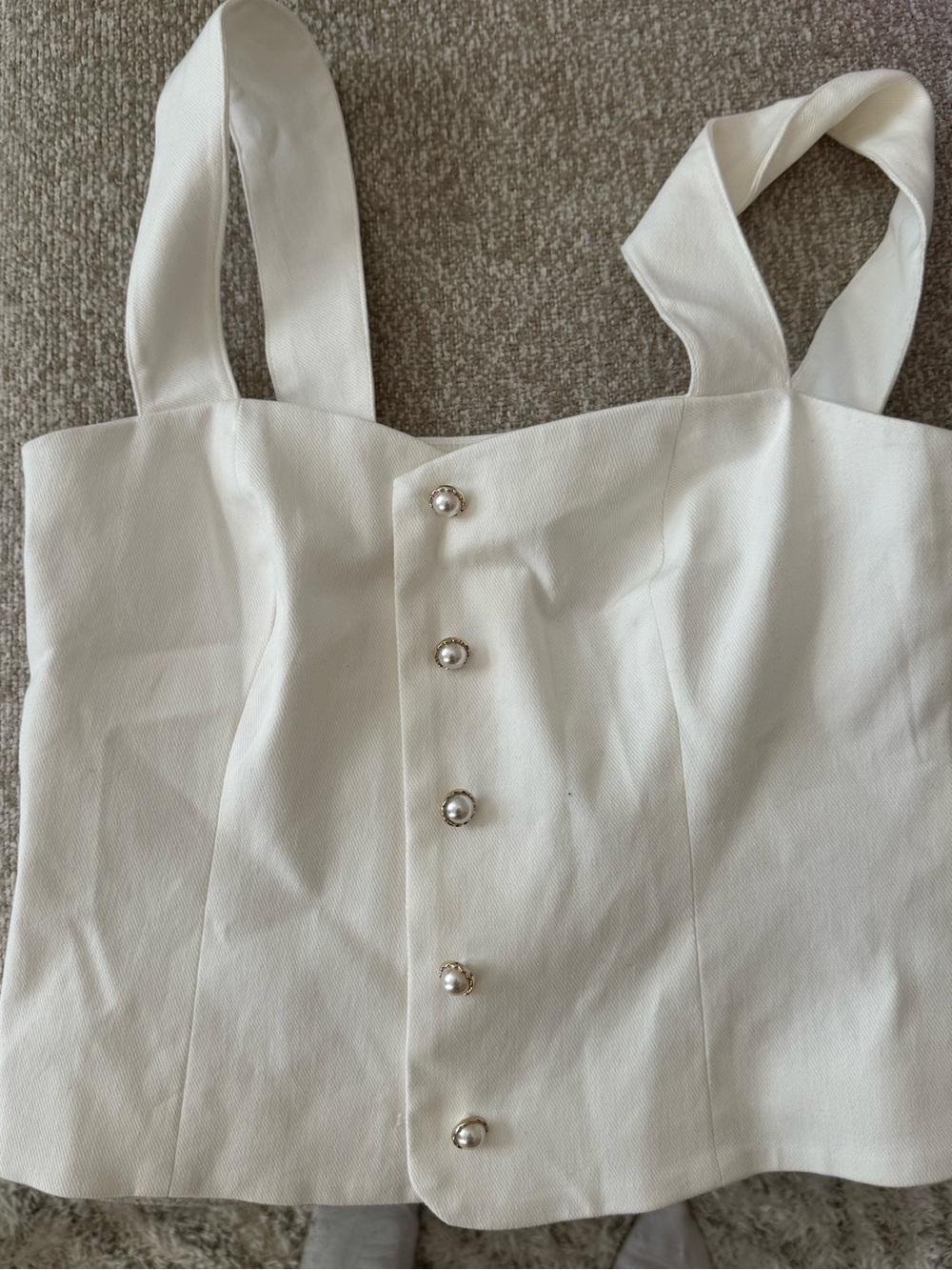 Avec Les Filles White Pearl-Button Square Neck Crop Top